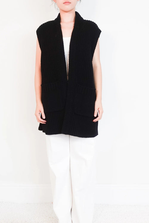 Black Sleeveless Cable Knit Cardigan